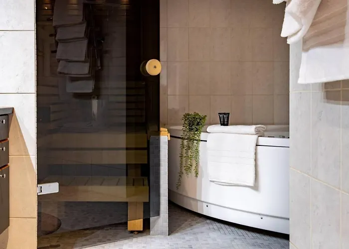 Penthouse Loft With Jacuzzi And Sauna * Helsinky